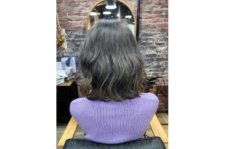 グレージュ、モデル４